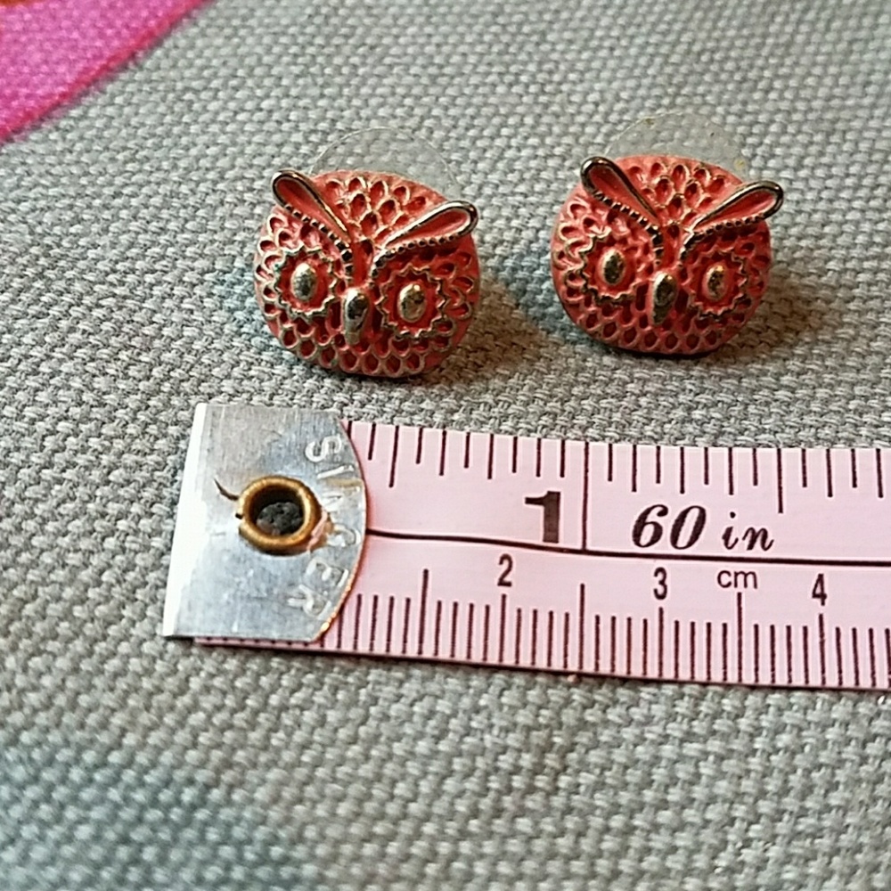 Coral Owl Studs Earrings Pierced - Picture 3 of 3